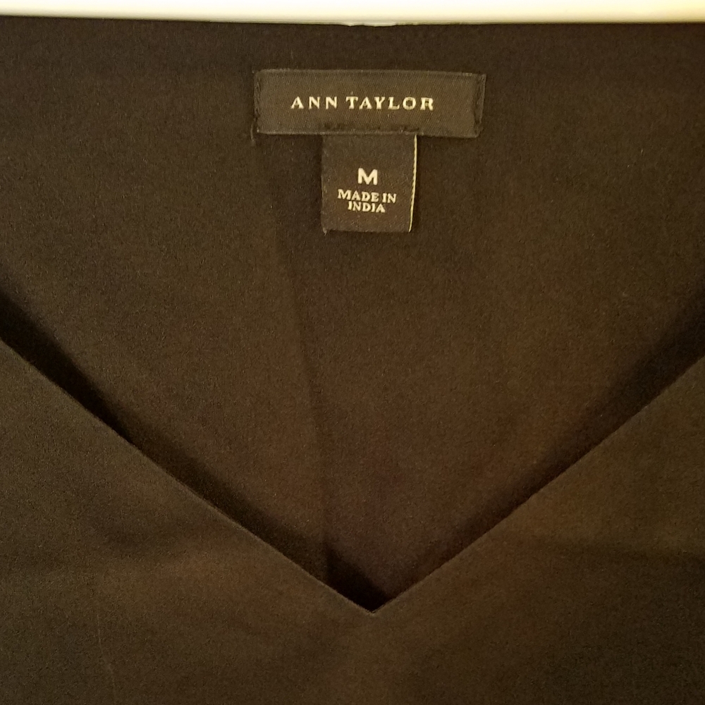 Ann Taylor Top - Picture 2 of 5